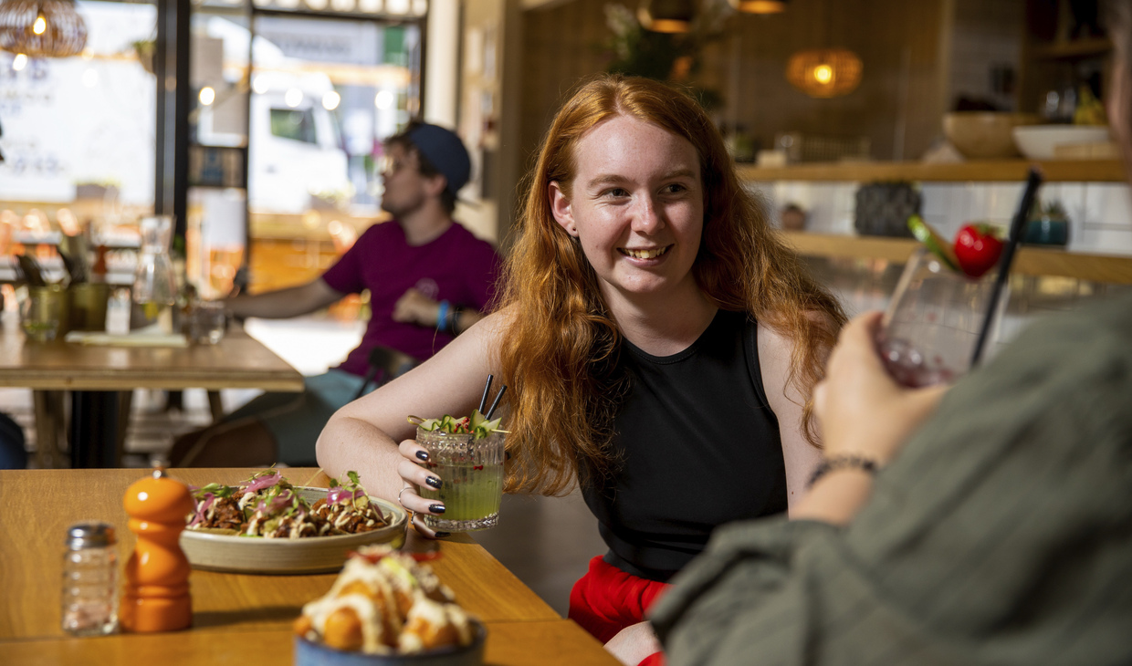 Students in a restaurant