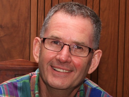 Head shot of Dr Paul Prinsloo