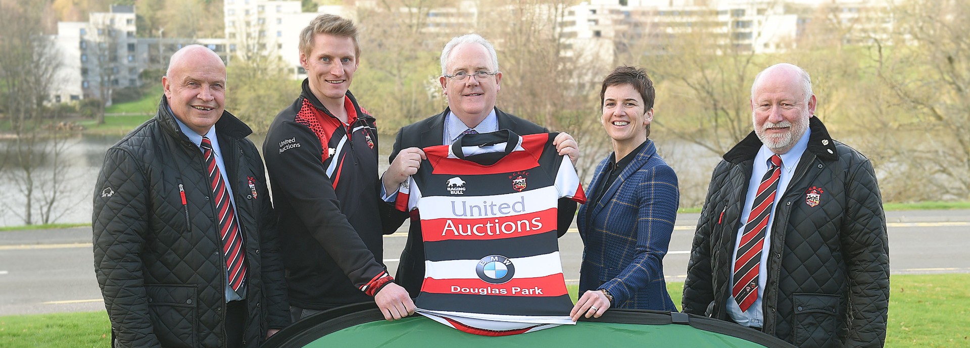 Professor Gerry McCormac and Cathy Gallagher with Stirling County Rugby Club representatitves