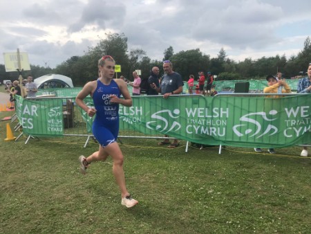 Sophia Green running at the World Junior Championships qualifying event in Wales