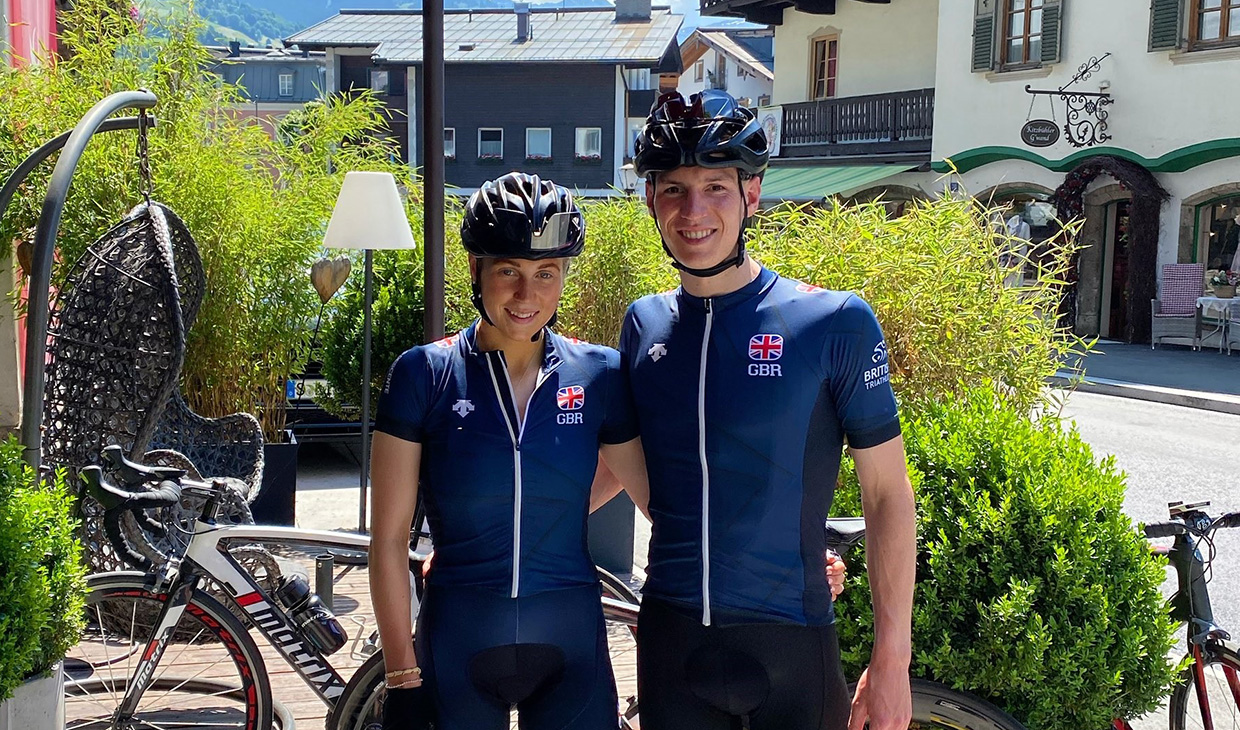 Sophia Green and Cameron Main in front of their bikes.