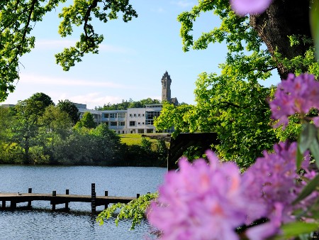 Campus loch in flower