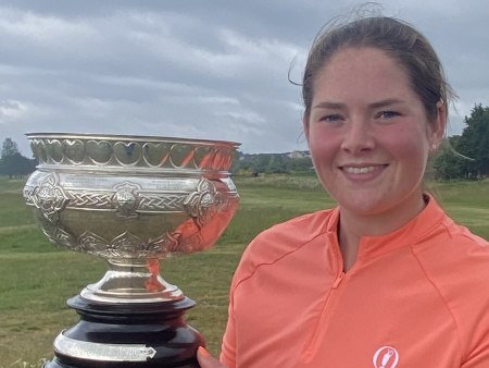 University of Stirling golfer Lorna McClymont pictured with the Scottish Women's Amateur Championship trophy.