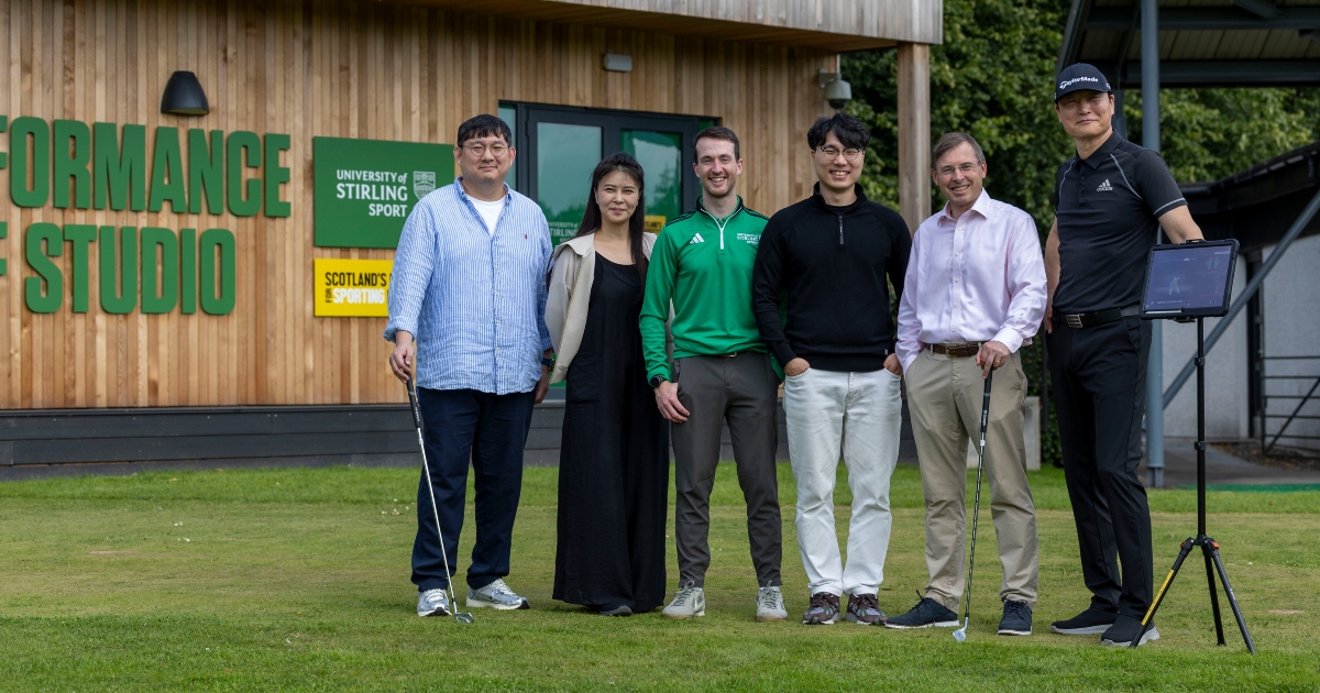 1. Dr Donghyun Seo, Natalie Kim (Co-founder of SGLAB), Graeme Matheson, Dr Sungkyung Kim, Professor Neville Wylie, Eddie Cho