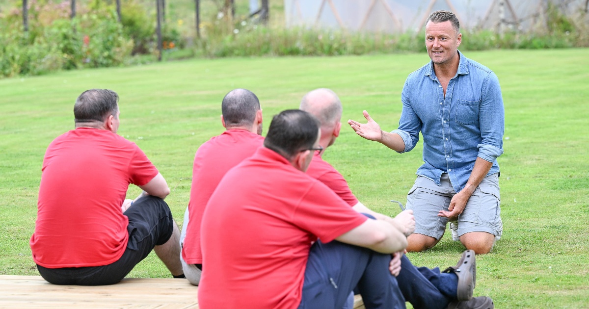 Josh Dumbrell (University of Stirling) engages prisoners at HMP Glenochil.