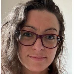 Dr Catriona Connell