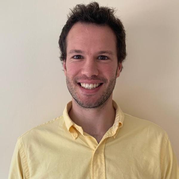 Dr Stephen Knox