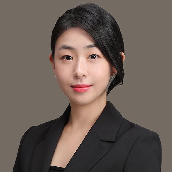 Miss Jeongju Park