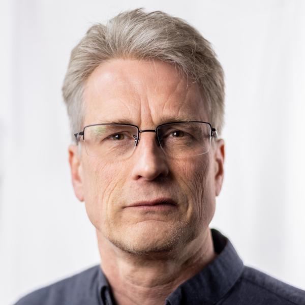 Dr Andrew Hass