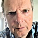 Mr Howard Colyer